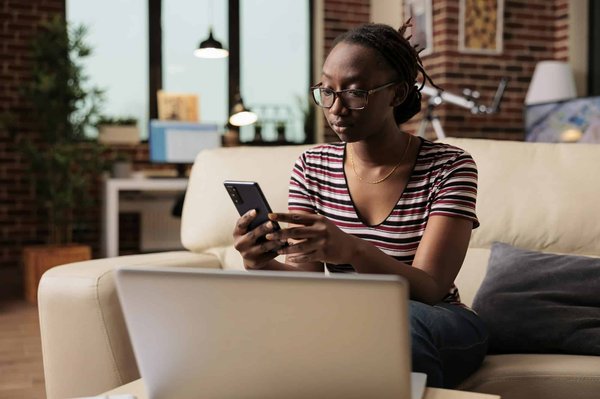 Pourquoi choisir un chatbot français pour votre entreprise ?